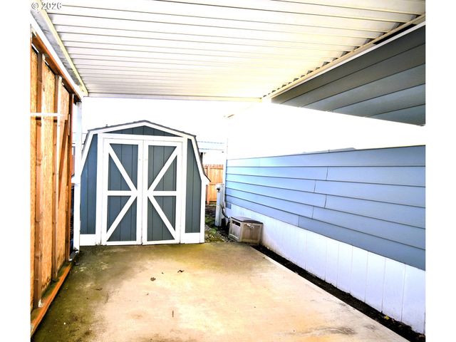 16368 Se 135TH Ave 10, Clackamas, OR 97015