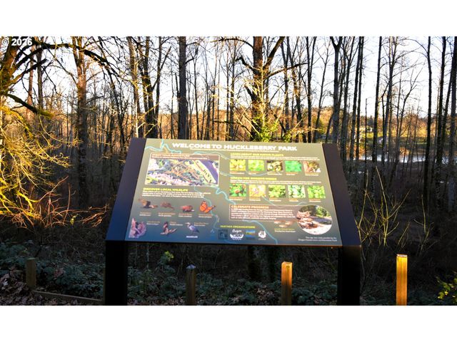 16368 Se 135TH Ave 10, Clackamas, OR 97015