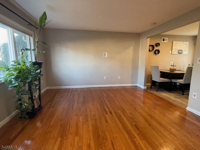 189 Mcfarlane Rd, Woodbridge Twp., NJ 07067