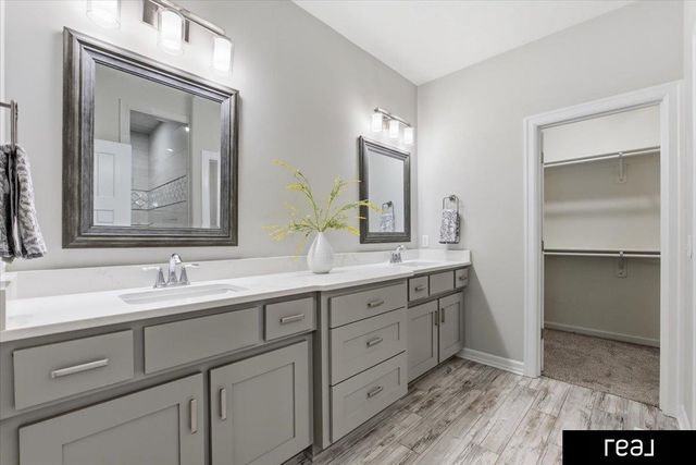 2414 N 188 Street, Omaha, NE 68022