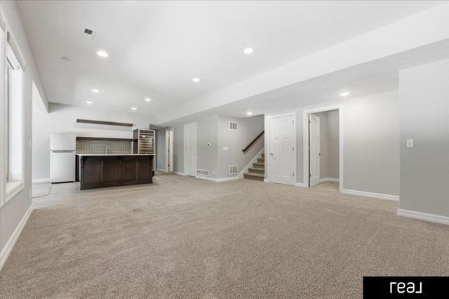 2414 N 188 Street, Omaha, NE 68022