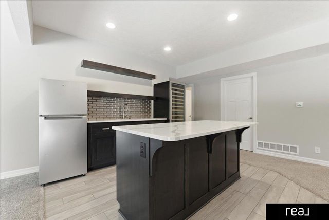 2414 N 188 Street, Omaha, NE 68022