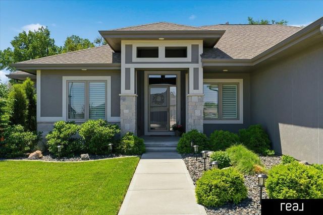 2414 N 188 Street, Omaha, NE 68022