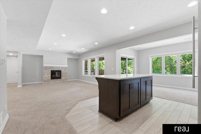 2414 N 188 Street, Omaha, NE 68022