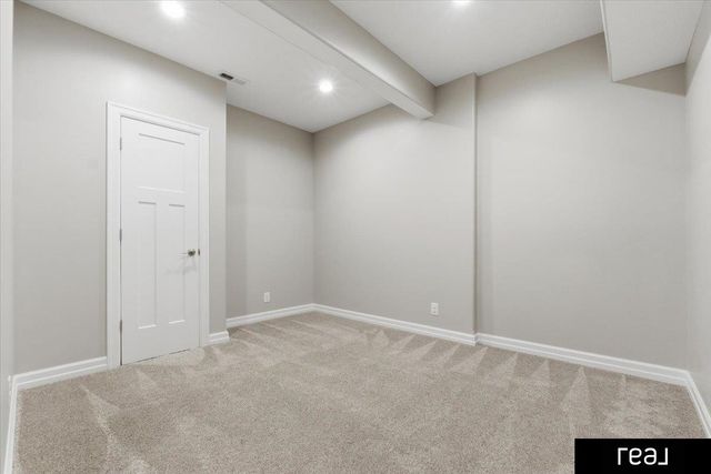 2414 N 188 Street, Omaha, NE 68022