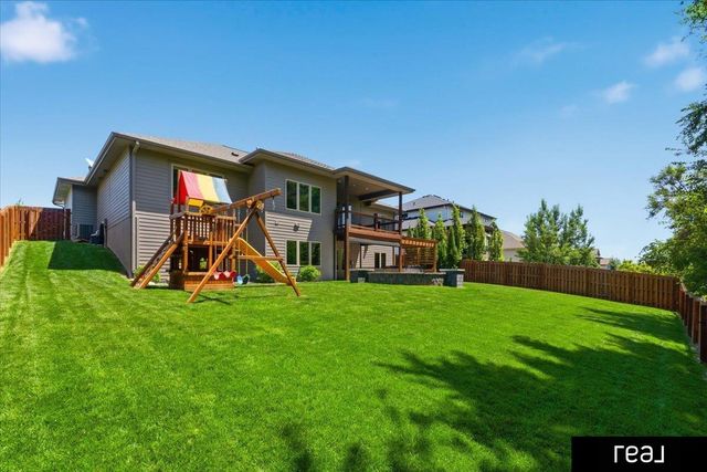 2414 N 188 Street, Omaha, NE 68022