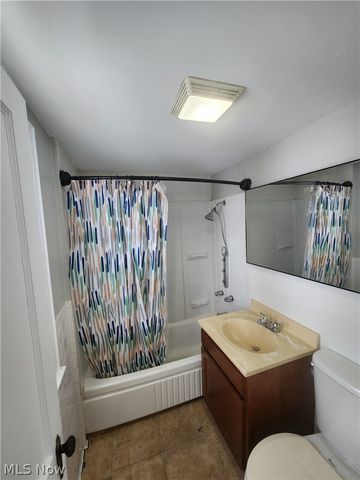 845 Willard Avenue SE, Warren, OH 44484