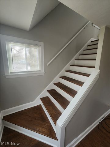 845 Willard Avenue SE, Warren, OH 44484