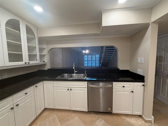 5567 SEA FOREST DRIVE 324, New Port Richey, FL 34652