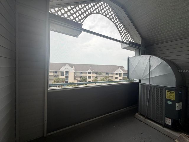 5567 SEA FOREST DRIVE 324, New Port Richey, FL 34652