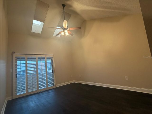 5567 SEA FOREST DRIVE 324, New Port Richey, FL 34652