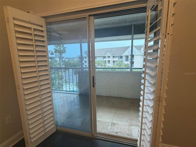 5567 SEA FOREST DRIVE 324, New Port Richey, FL 34652