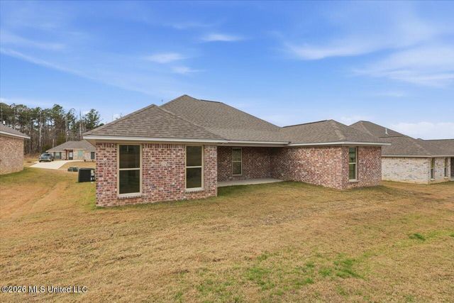 108 Madisonville Drive, Canton, MS 39046