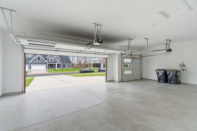 7746 Corners Cove Street, Kalamazoo, MI 49009