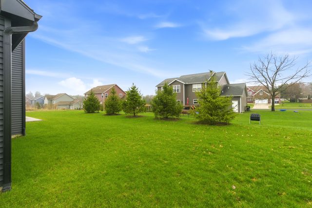 7746 Corners Cove Street, Kalamazoo, MI 49009