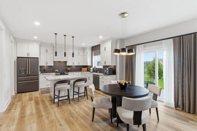 7746 Corners Cove Street, Kalamazoo, MI 49009