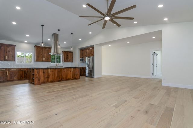 304 JOE LANE, Jefferson City, MO 65101