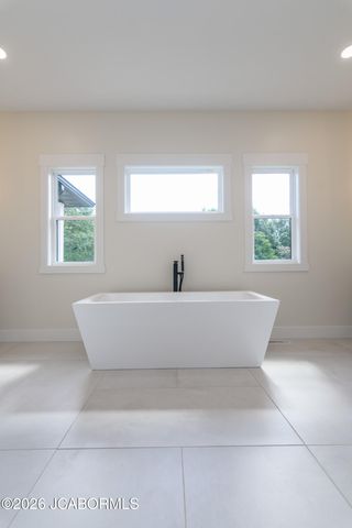 304 JOE LANE, Jefferson City, MO 65101