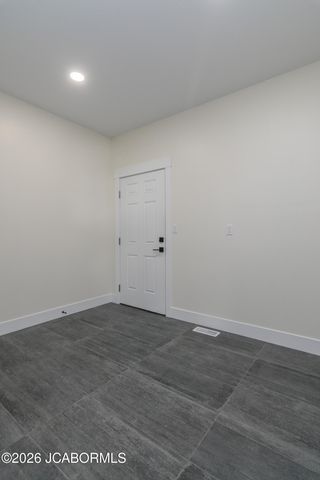 304 JOE LANE, Jefferson City, MO 65101