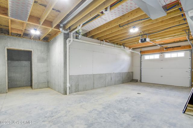 304 JOE LANE, Jefferson City, MO 65101