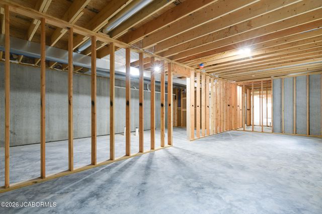 304 JOE LANE, Jefferson City, MO 65101