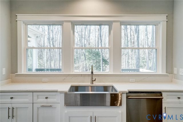 620 Cross Ridge Ln, Manakin Sabot, VA 23103