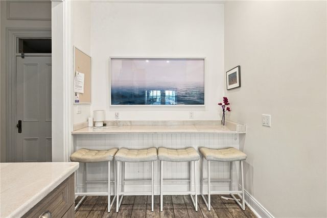 4 Red Cross Avenue 1A, Newport, RI 02840