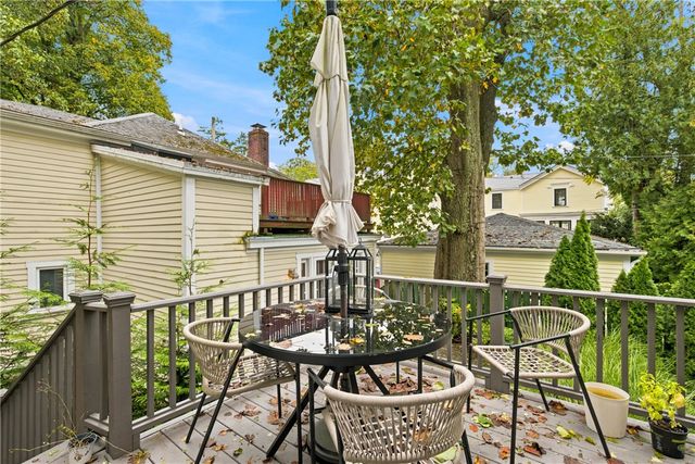 4 Red Cross Avenue 1A, Newport, RI 02840