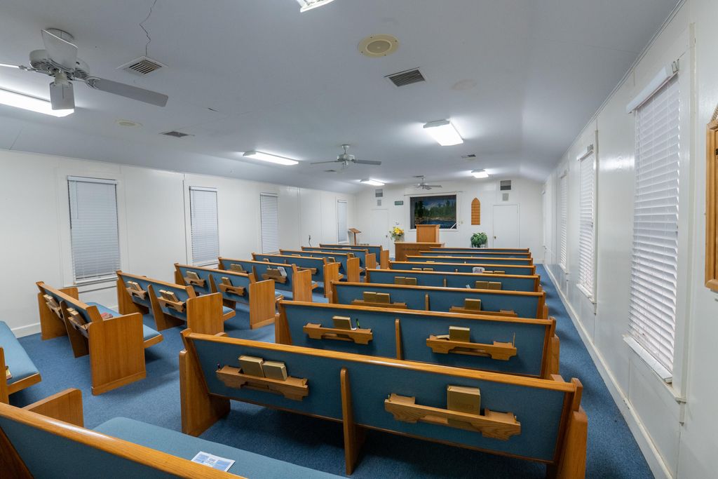 Image 2 of property listing at 11700 Fort Worth Street, Carlsbad, TX 76934