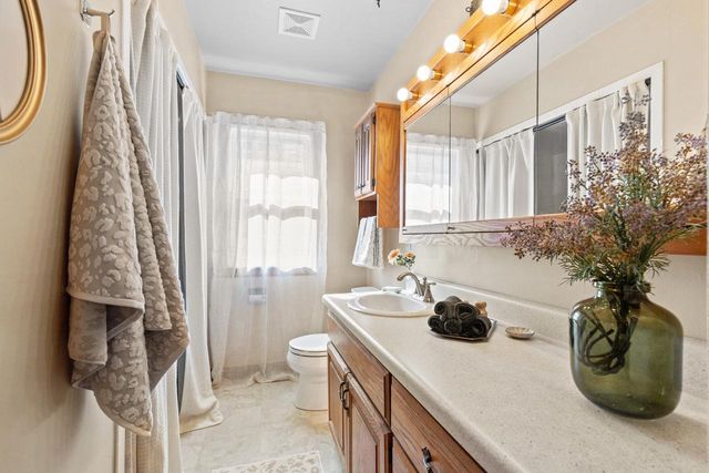 7525 6th AVENUE, Kenosha, WI 53143