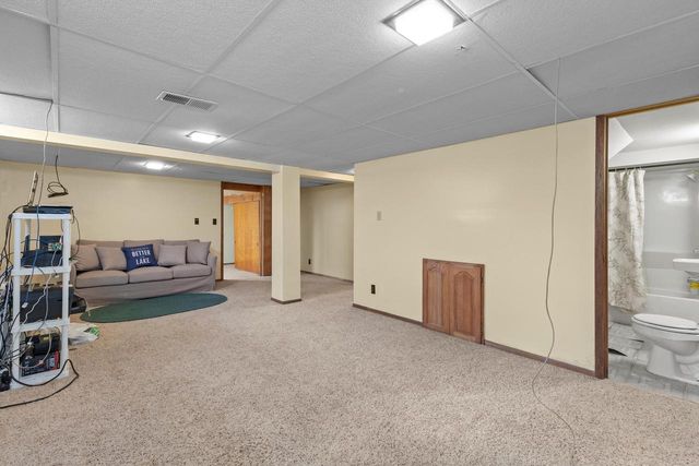 7525 6th AVENUE, Kenosha, WI 53143