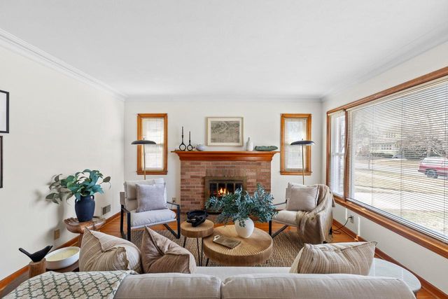 7525 6th AVENUE, Kenosha, WI 53143