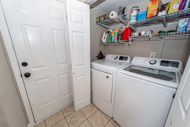 3221 Seaborn Drive, Mount Pleasant, SC 29466