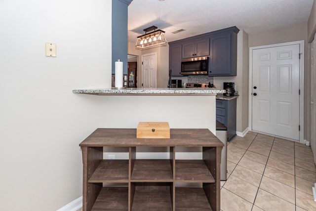 3221 Seaborn Drive, Mount Pleasant, SC 29466