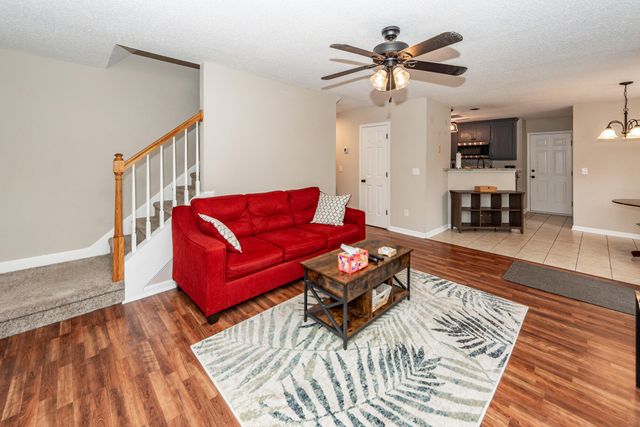 3221 Seaborn Drive, Mount Pleasant, SC 29466