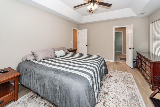 3221 Seaborn Drive, Mount Pleasant, SC 29466