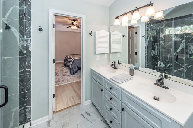 3221 Seaborn Drive, Mount Pleasant, SC 29466