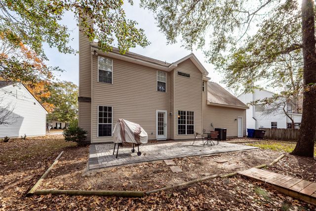 3221 Seaborn Drive, Mount Pleasant, SC 29466