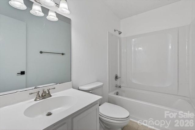 1129 Southern Chase Court SW, Concord, NC 28025