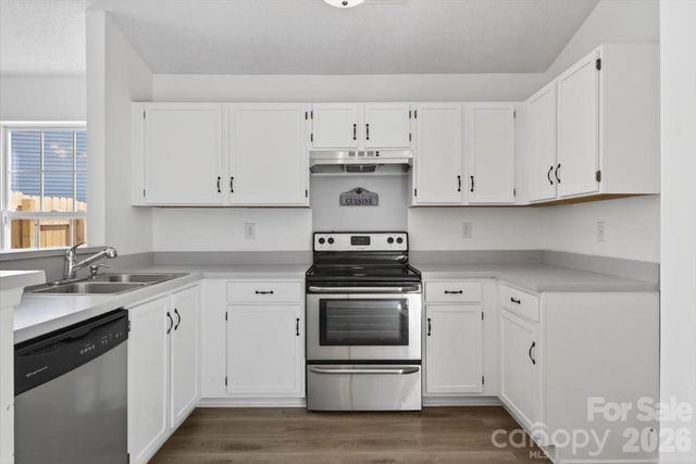 1129 Southern Chase Court SW, Concord, NC 28025