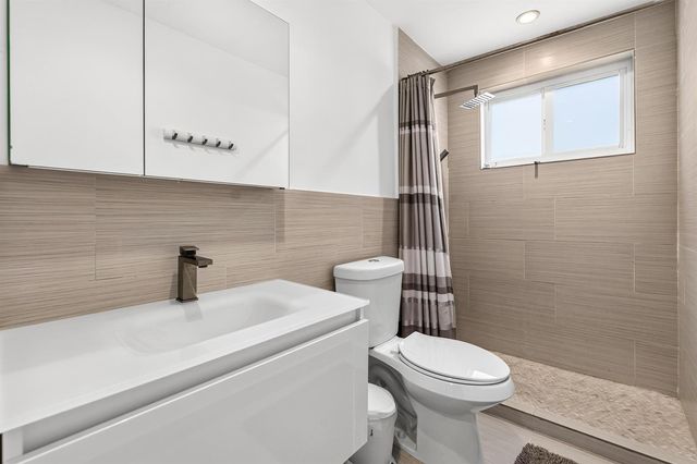 8956 Collins Avenue 4, Surfside, FL 33154