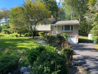 83 Aspen Ledges Road, Ridgefield, CT 06877