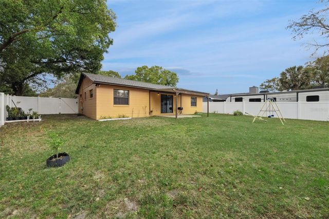 1346 QUINTUPLET DRIVE, Casselberry, FL 32707