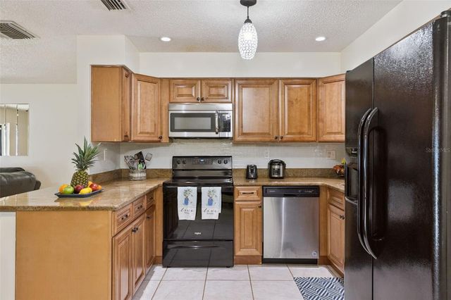 1346 QUINTUPLET DRIVE, Casselberry, FL 32707