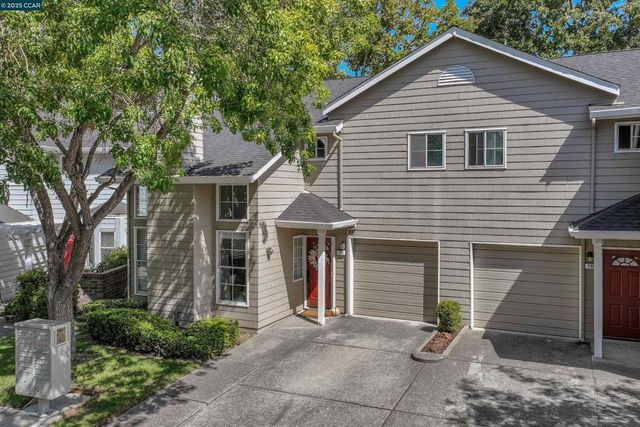 235 Pebblecreek Ct, Martinez, CA 94553