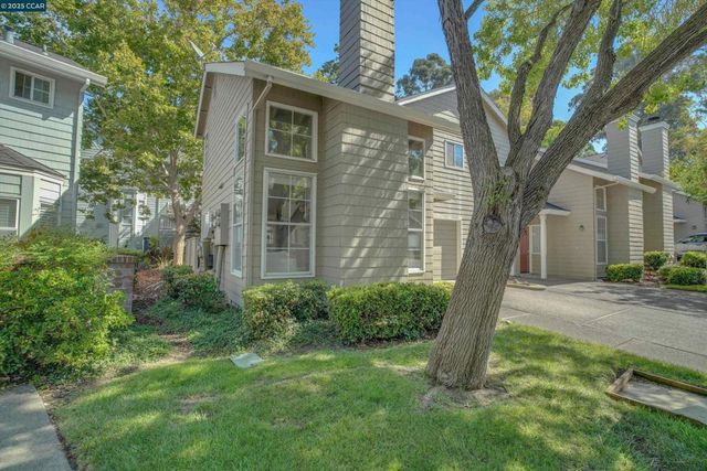 235 Pebblecreek Ct, Martinez, CA 94553