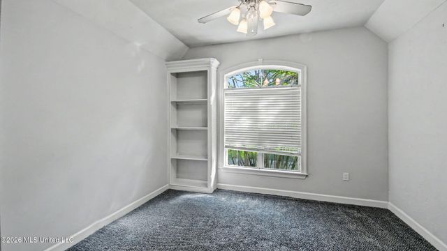 664 Spring Lake Drive, Pearl, MS 39208