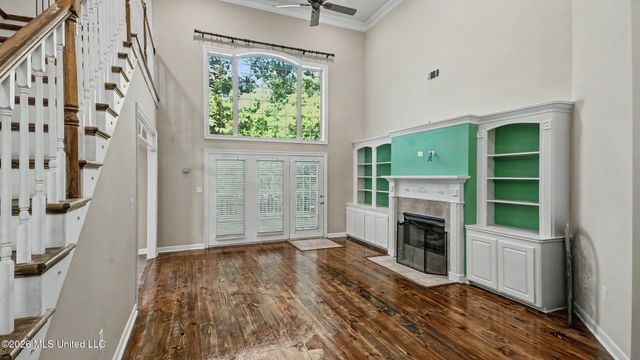 664 Spring Lake Drive, Pearl, MS 39208