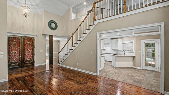 664 Spring Lake Drive, Pearl, MS 39208