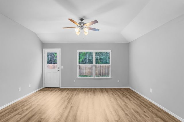 9605 Last Maples Trail, Conroe, TX 77303